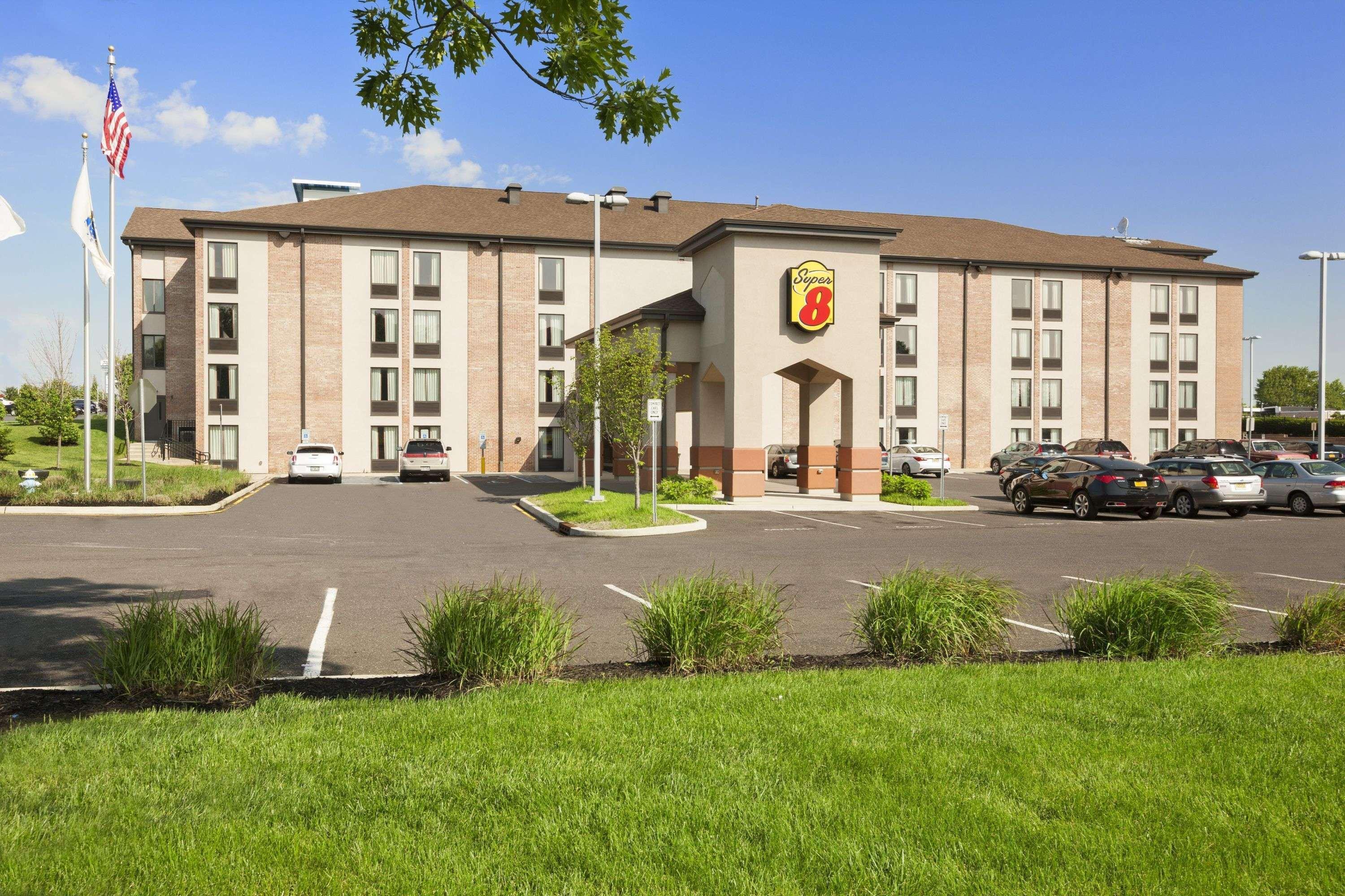 Super 8 By Wyndham Mount Laurel Hotel Exterior foto