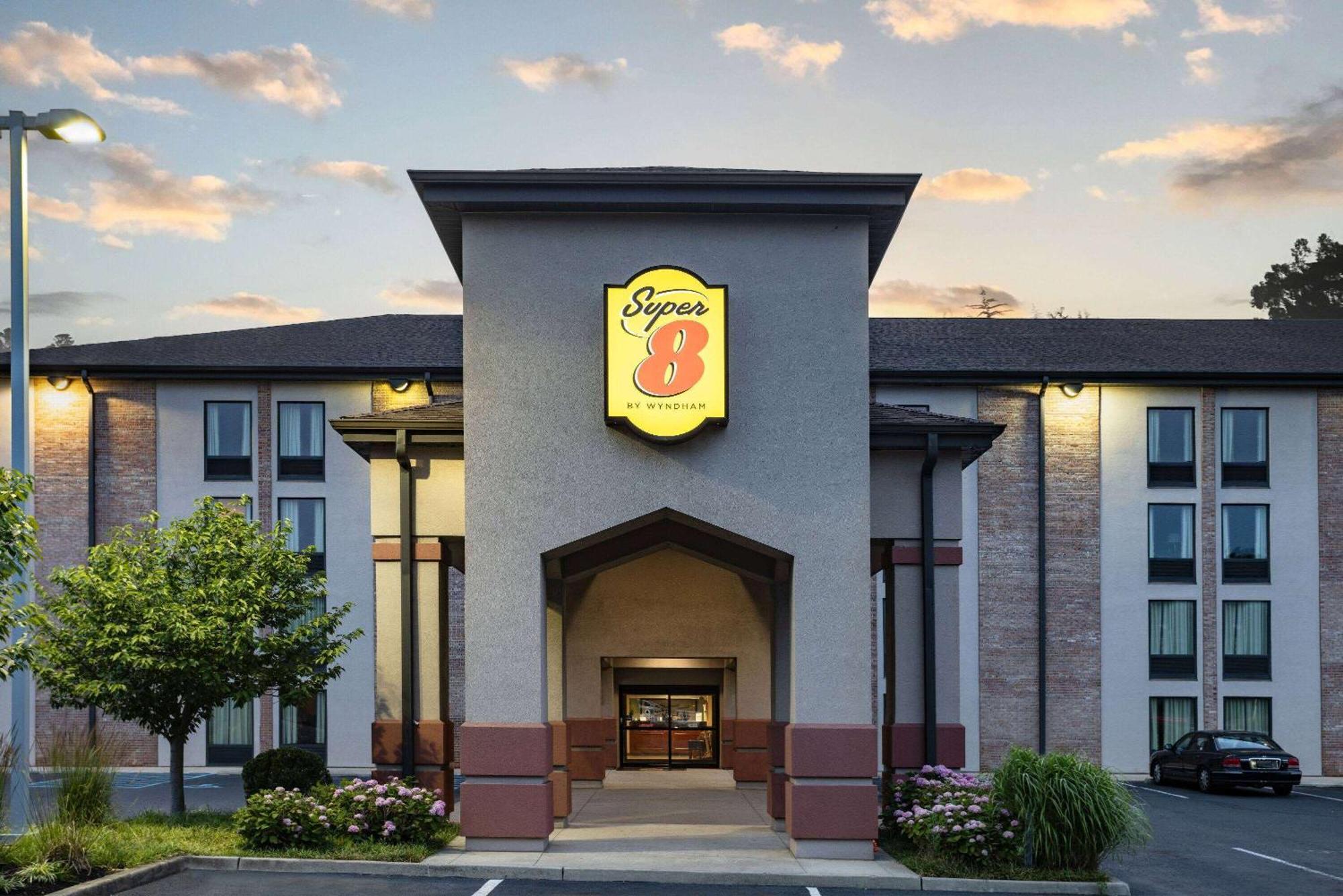 Super 8 By Wyndham Mount Laurel Hotel Exterior foto