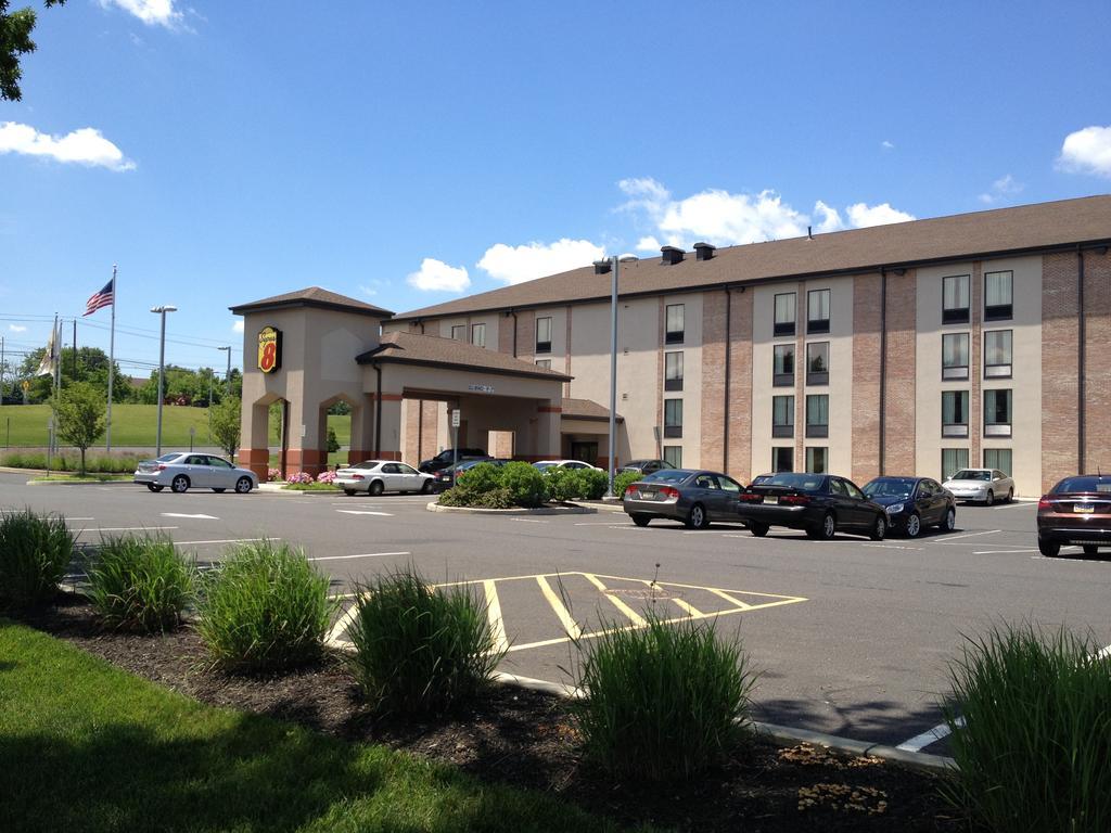 Super 8 By Wyndham Mount Laurel Hotel Exterior foto